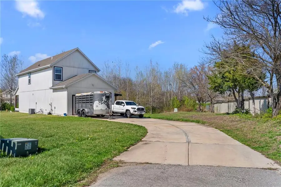 231 Jenny Lane, Raymore, MO 64083 - #2