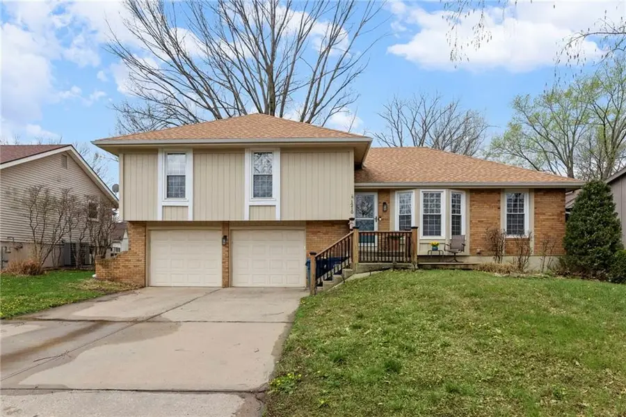 1210 Dunwich Drive, Liberty, MO 64068 - #2