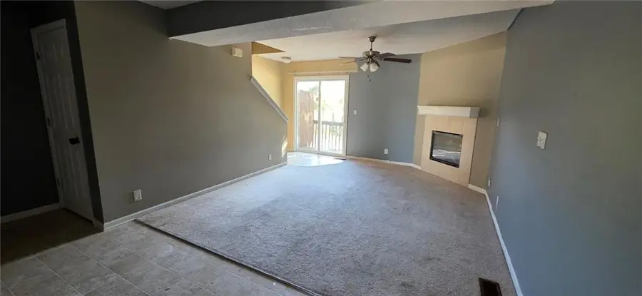 425 Hawthorne #h1,h2,h4 Boulevard, Warrensburg, MO 64093 - #3