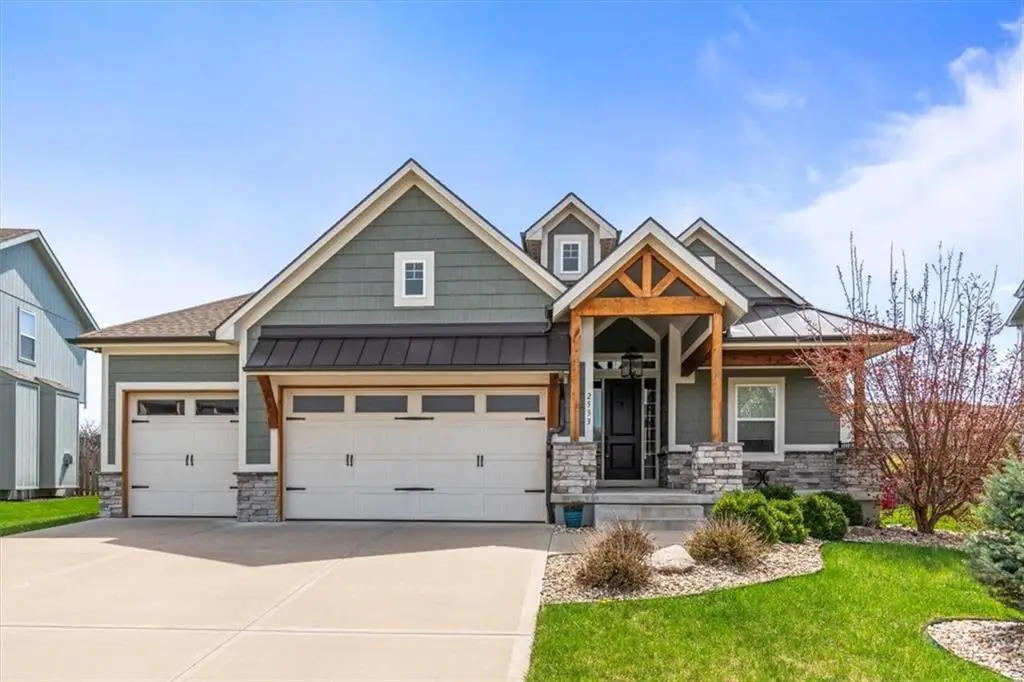 2533 SW Old Port Road, Lees Summit, MO 64082 - #1