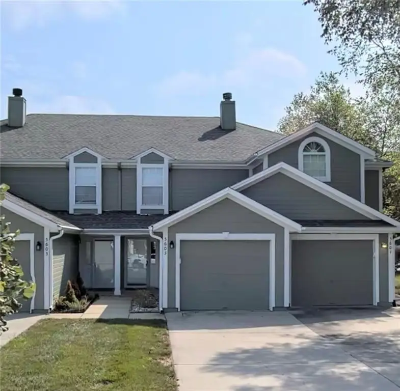 5603 Sunrise Meadow Circle, Lees Summit, MO 64064 - #1