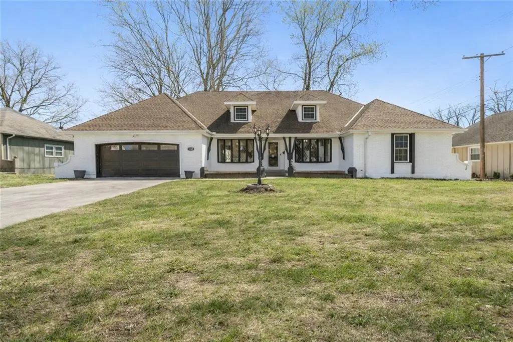 5219 Pleasant Avenue, Kansas City, MO 64133 - #1