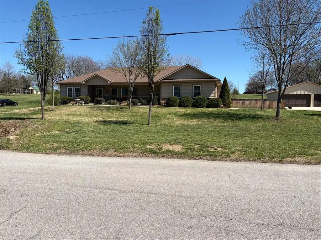 523 S 134th Street, Bonner Springs, KS 66012 - #1