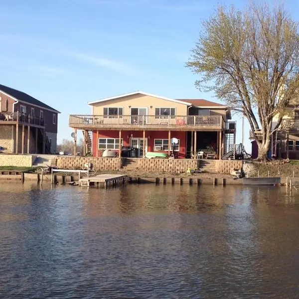 240 Alpine Beach N/a, Big Lake, MO 64437