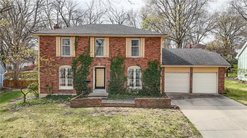 10915 W 100th Terrace, Overland Park, KS 66214 - #1