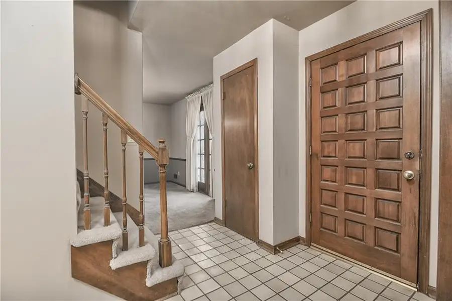 10915 W 100th Terrace, Overland Park, KS 66214 - #3