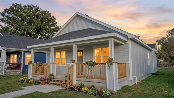 716 Chestnut Avenue, Osawatomie, KS 66064