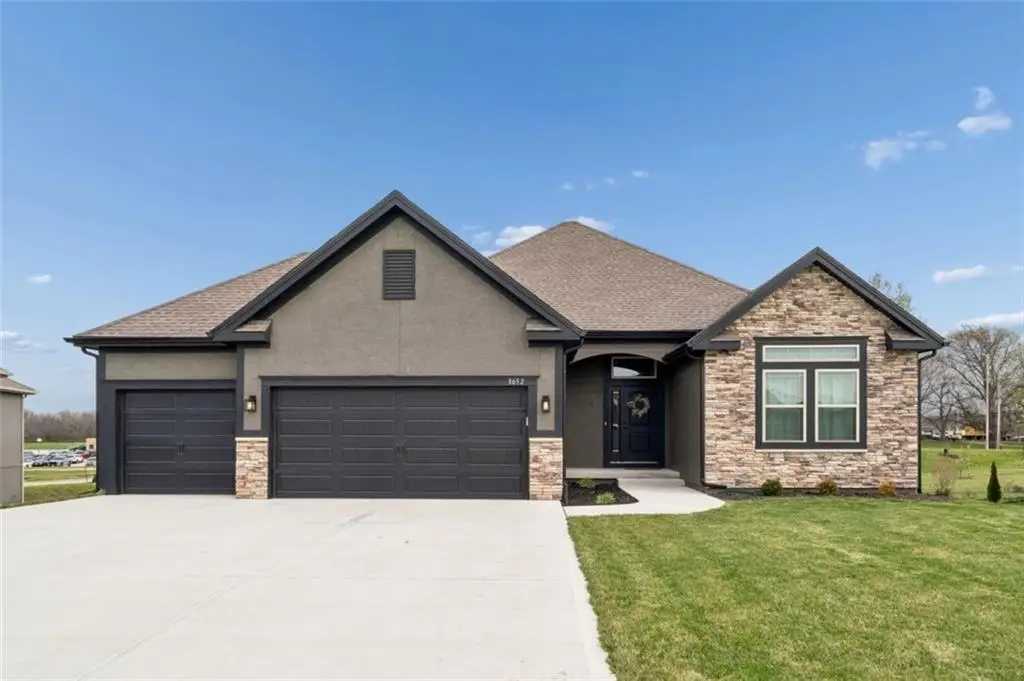 3652 NE 91st Terrace, Kansas City, MO 64156 - #1