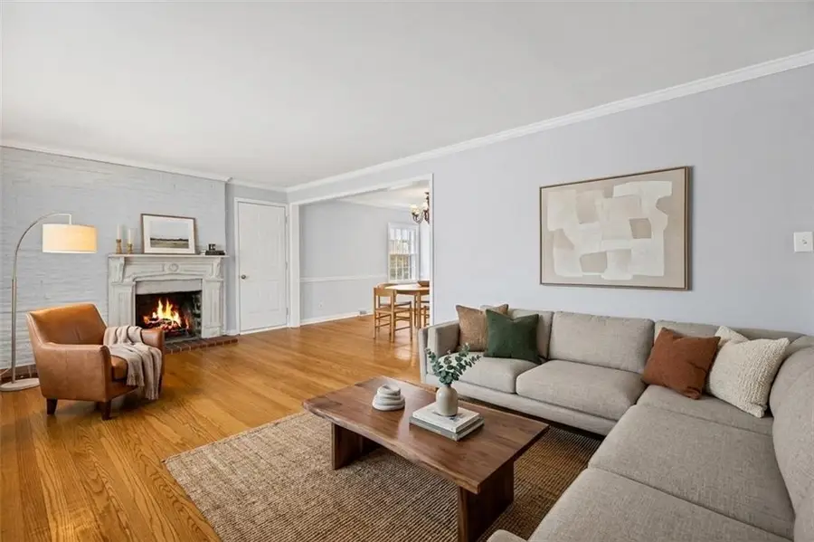 7633 Tomahawk Road, Prairie Village, KS 66208 - #3