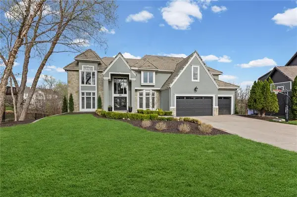 4246 W 150 Terrace, Leawood, KS 66224