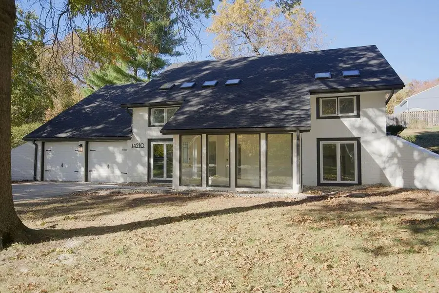 14210 W 50th Street, Shawnee, KS 66216 - #3