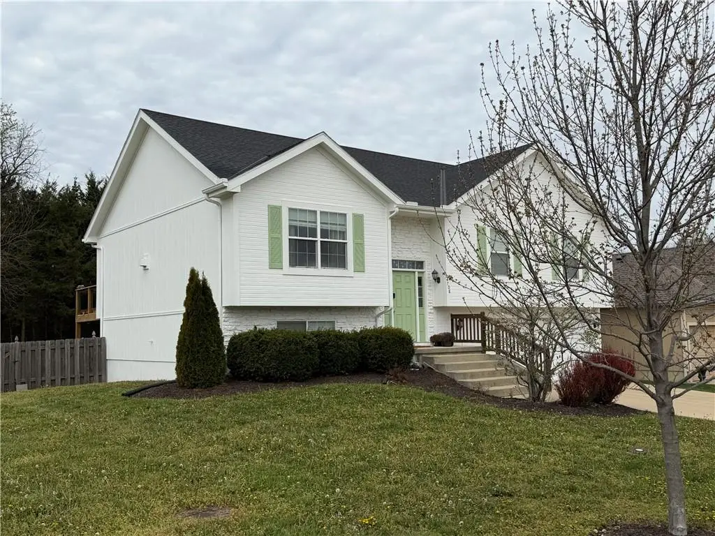 4708 Park Lane, Leavenworth, KS 66048 - #1