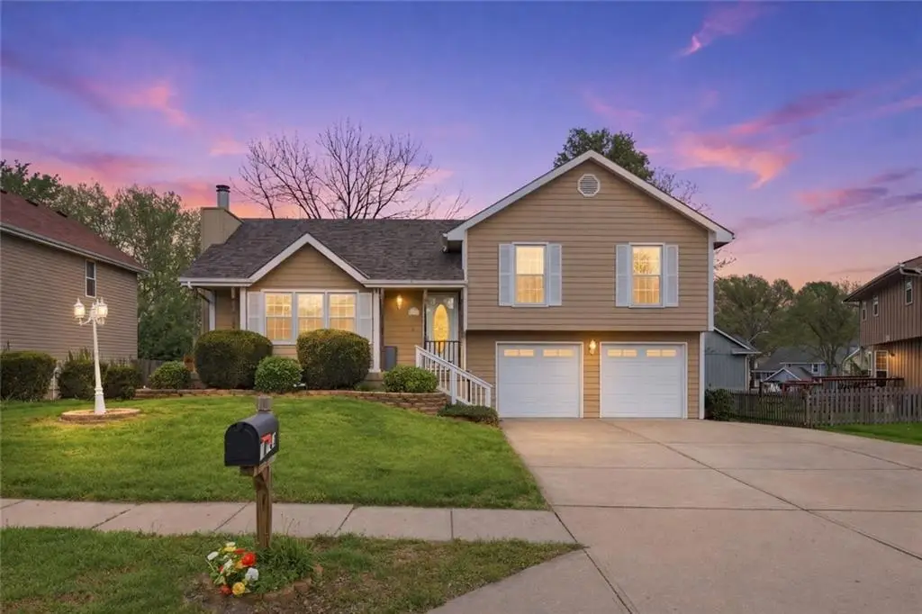 10103 N Central Street, Kansas City, MO 64155 - #1