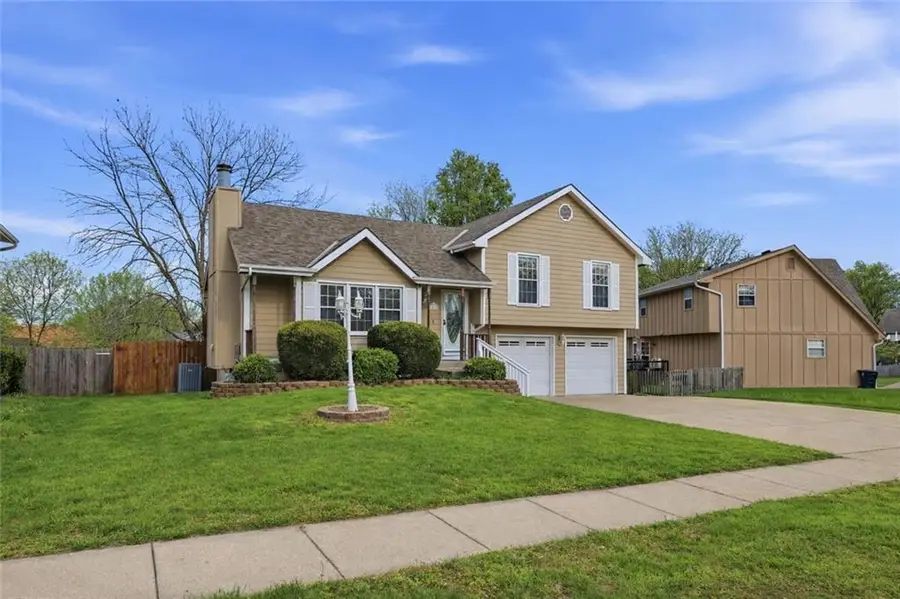 10103 N Central Street, Kansas City, MO 64155 - #2