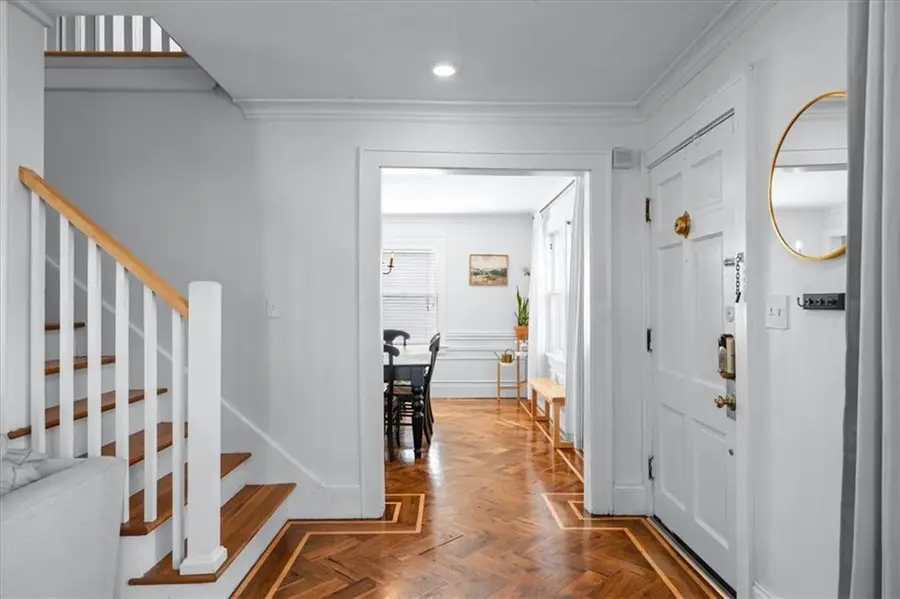 7 W Winthrope Road, Kansas City, MO 64113 - #2