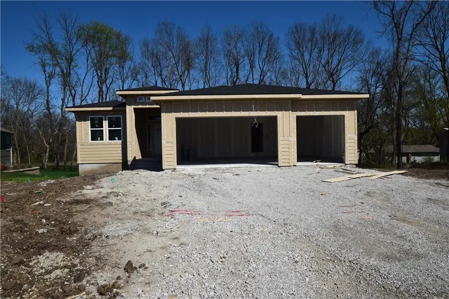 1703 SW Locust Street, Oak Grove, MO 64075 - #2