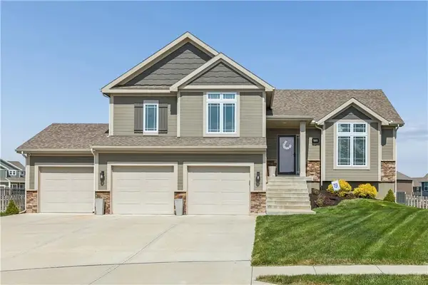 4728 NE 102nd Court, Kansas City, MO 64156
