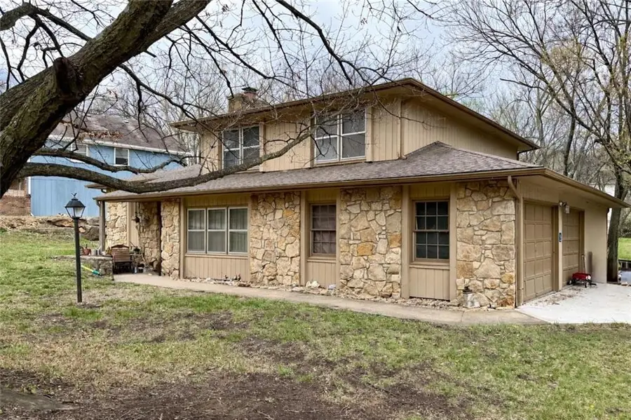 301 Rockfence Place, Lawrence, KS 66049 - #2