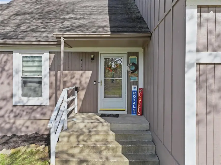 8111 Swarner Drive, Lenexa, KS 66215 - #3