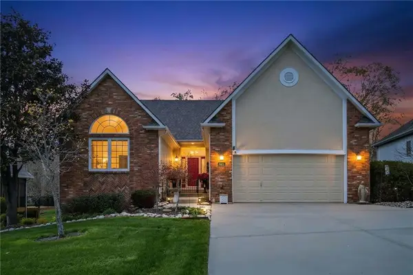 8921 NE 94 Terrace, Kansas City, MO 64157