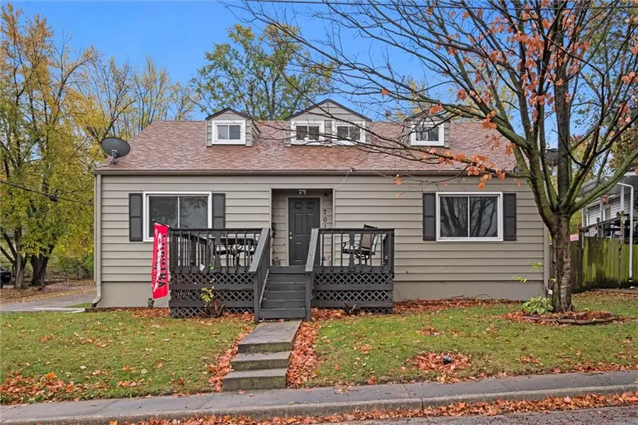 701 W 24th Street, Independence, MO 64055 - #2
