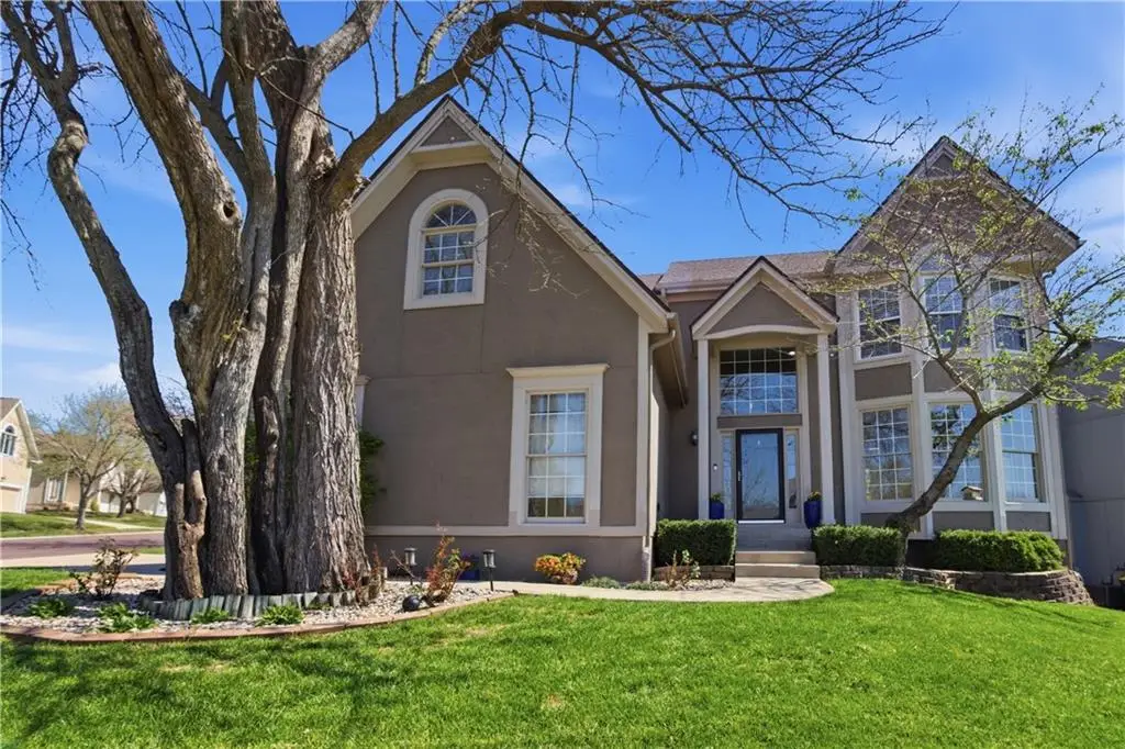 13213 Barton Street, Overland Park, KS 66213 - #1