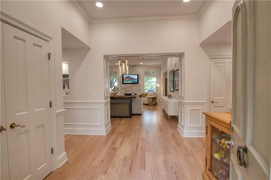 68 Le Mans Court, Prairie Village, KS 66208 - #2