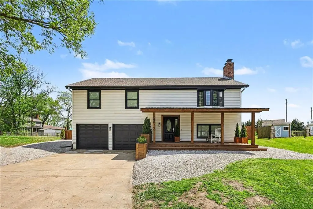 2413 W Post Oak Road, Olathe, KS 66061 - #1