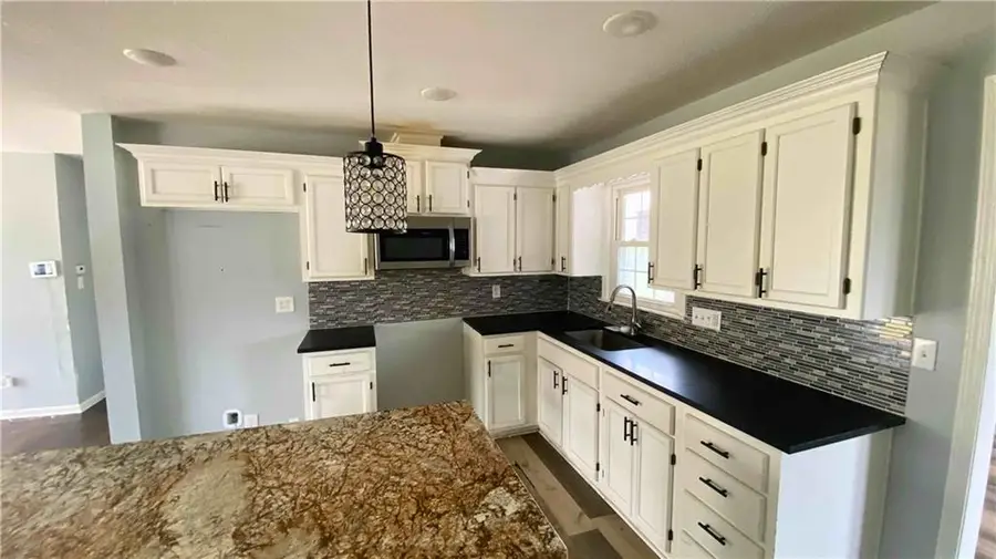 2820 N 43rd Street, Kansas City, KS 66104 - #3