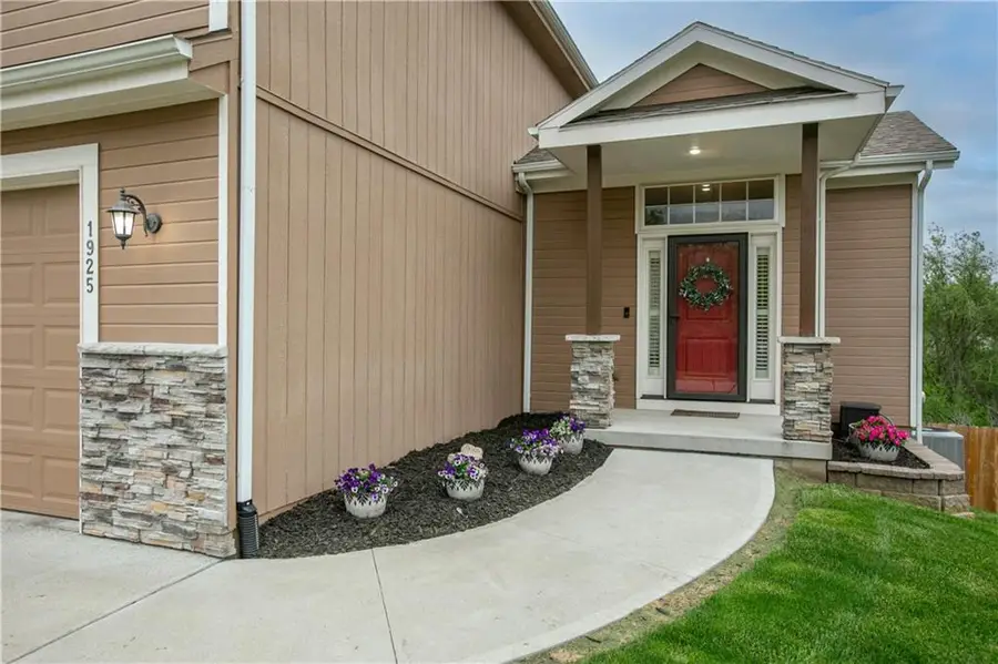 1925 S 47th Terrace, Kansas City, KS 66106 - #3