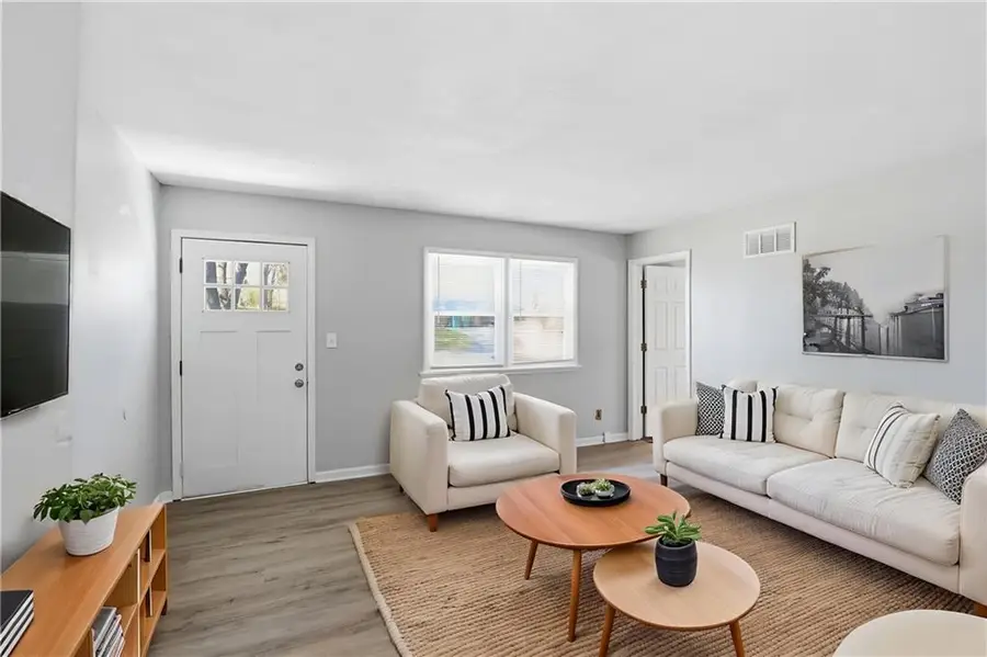 3431 N 39th Street, Kansas City, KS 66104 - #3