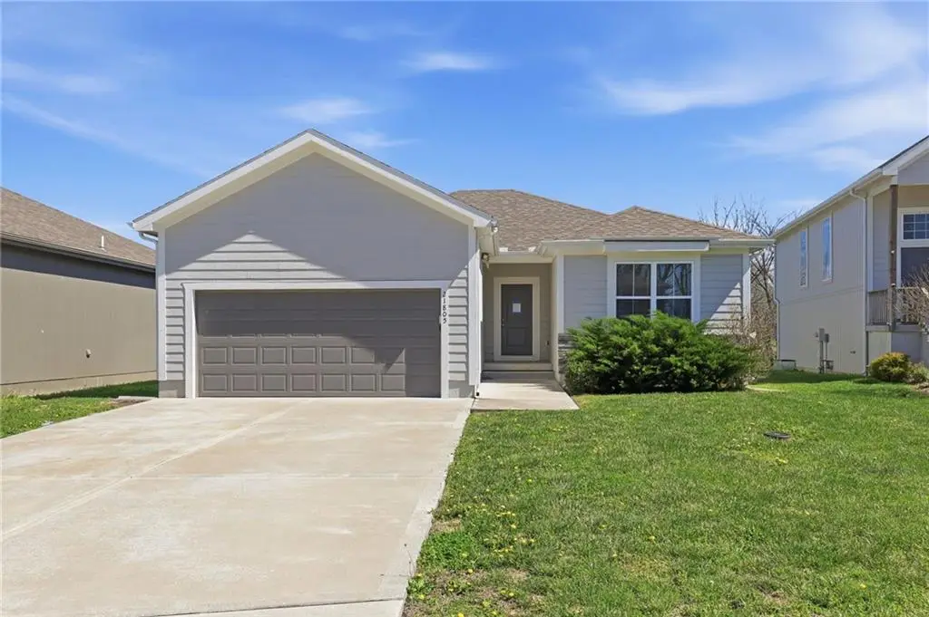 21805 Southcreek Road, Peculiar, MO 64078 - #1