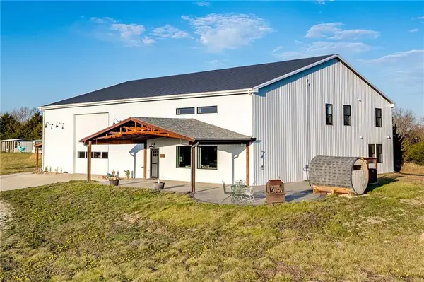 6518 86th Street, Meriden, KS 66512