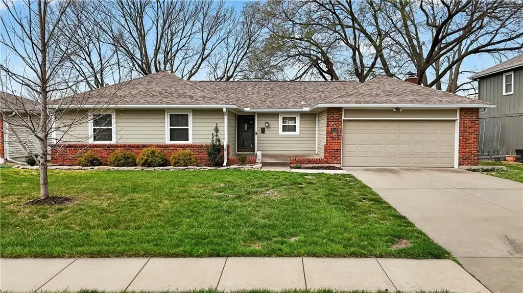 7232 Bond Street, Shawnee, KS 66203 - #1