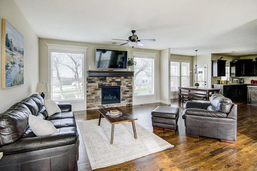 8012 Apache Road, Lenexa, KS 66227 - #2