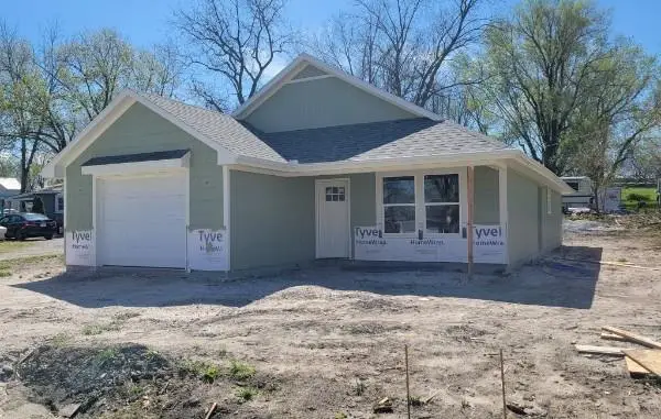 207 W Marshall Street, Mayview, MO 64071 - #2