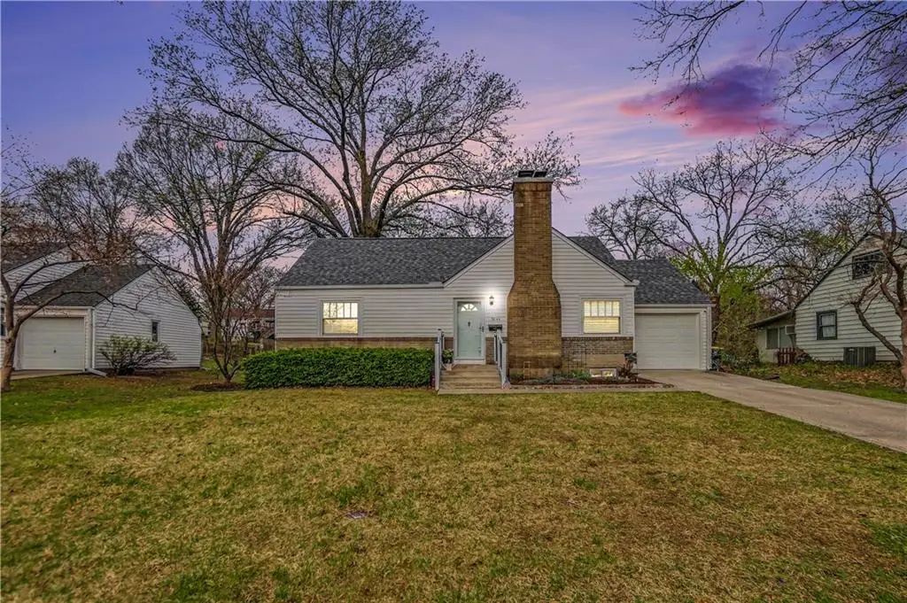 5044 NE Marvin Road, Kansas City, MO 64118 - #1