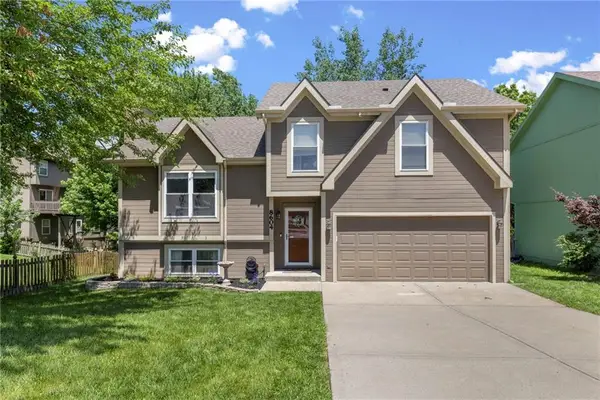 8604 NE 112th Street, Kansas City, MO 64157