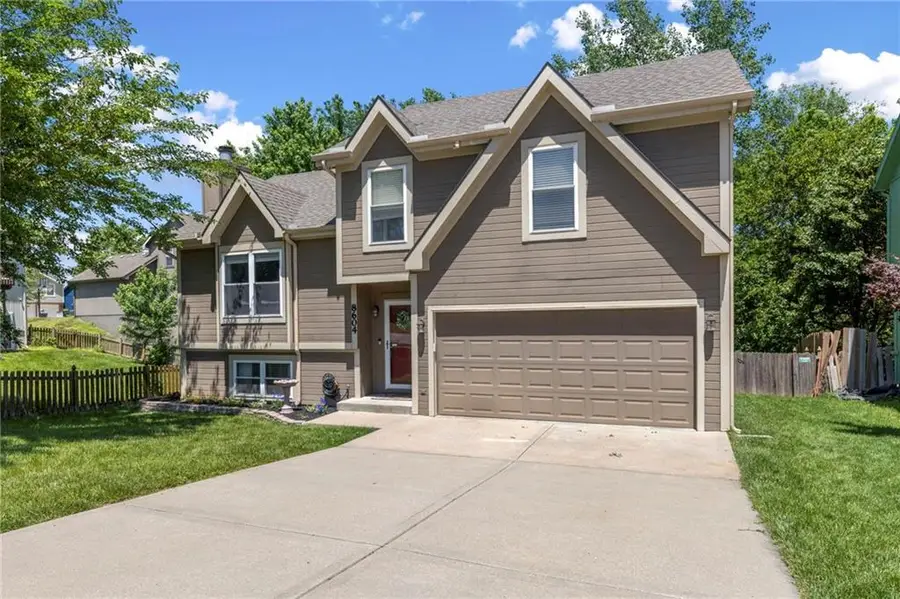 8604 NE 112th Street, Kansas City, MO 64157 - #2