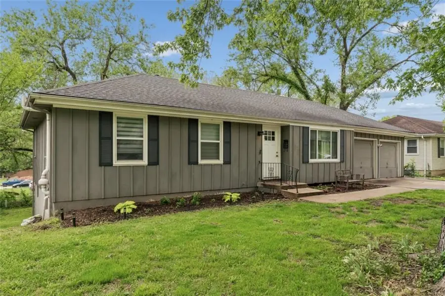 634 N 62nd Street, Kansas City, KS 66102 - #2