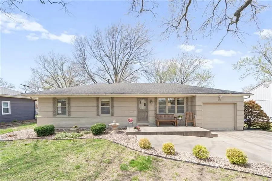 713 S Church Street, Olathe, KS 66061 - #3