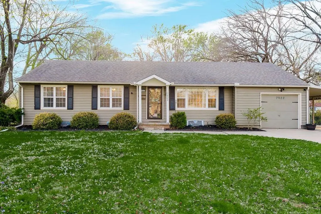 7522 Hardy Street, Overland Park, KS 66204 - #1