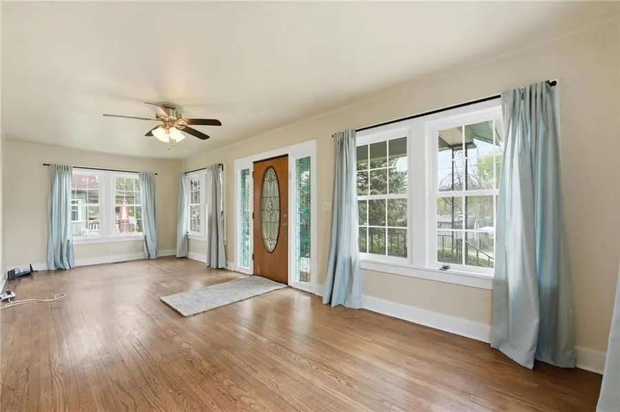 116 N Fairview Avenue, Liberty, MO 64068 - #3