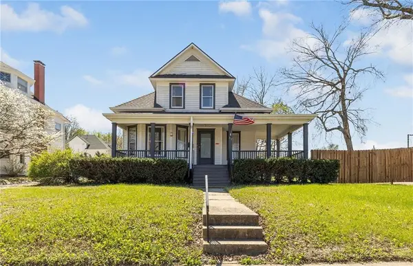 312 E Gay Street, Warrensburg, MO 64093