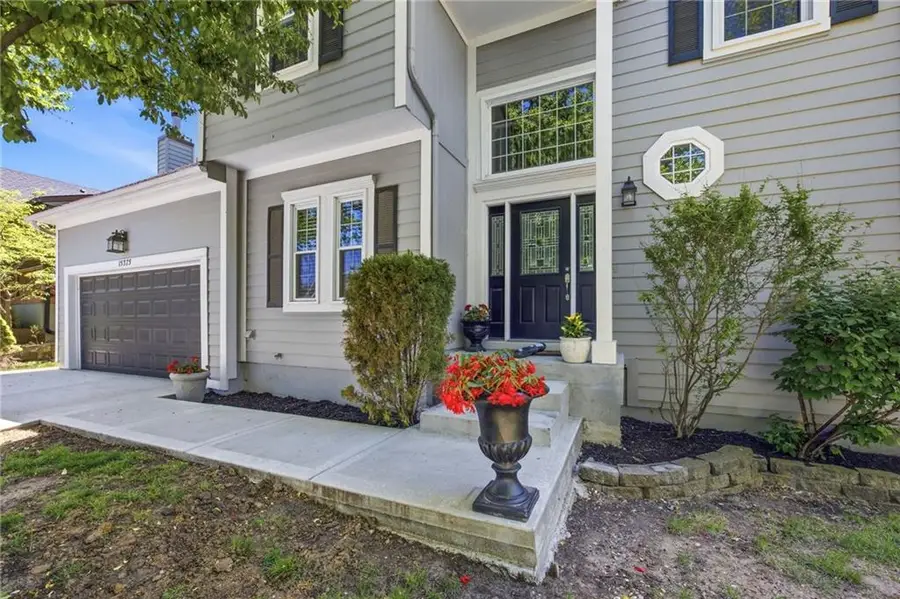 15375 W 150th Street, Olathe, KS 66062 - #2