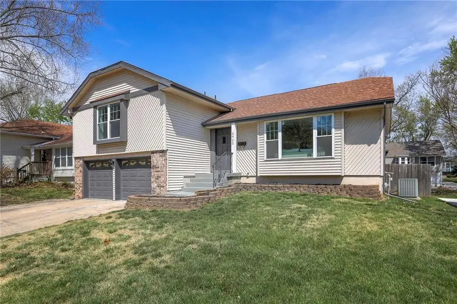 6900 E 140th Place, Grandview, MO 64030 - #2