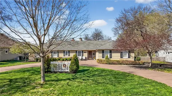 3100 W 71st Street, Prairie Village, KS 66208