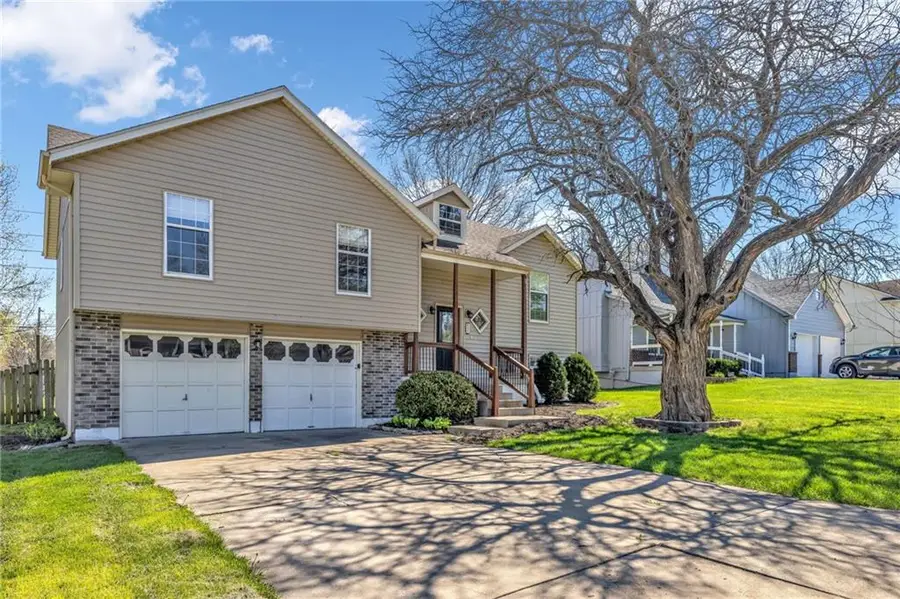 407 Woodson Lane, Greenwood, MO 64034 - #3