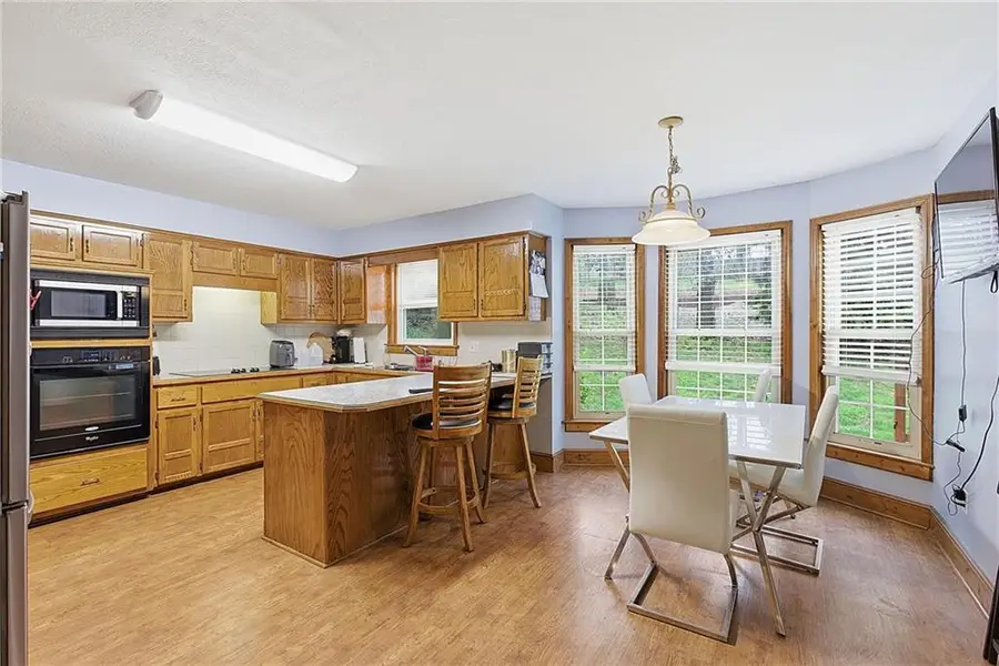 3462 N Garfield Avenue, Kansas City, MO 64116 - #3