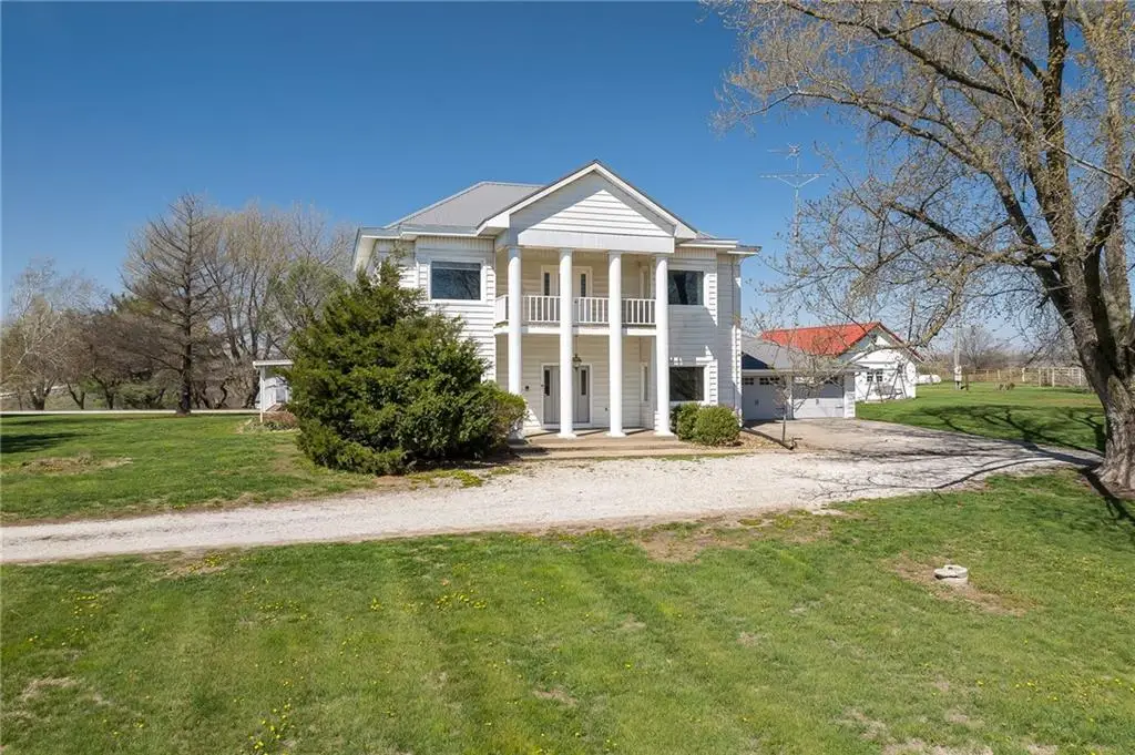 6585 NE Catawba Road, Breckenridge, MO 64625 - #1